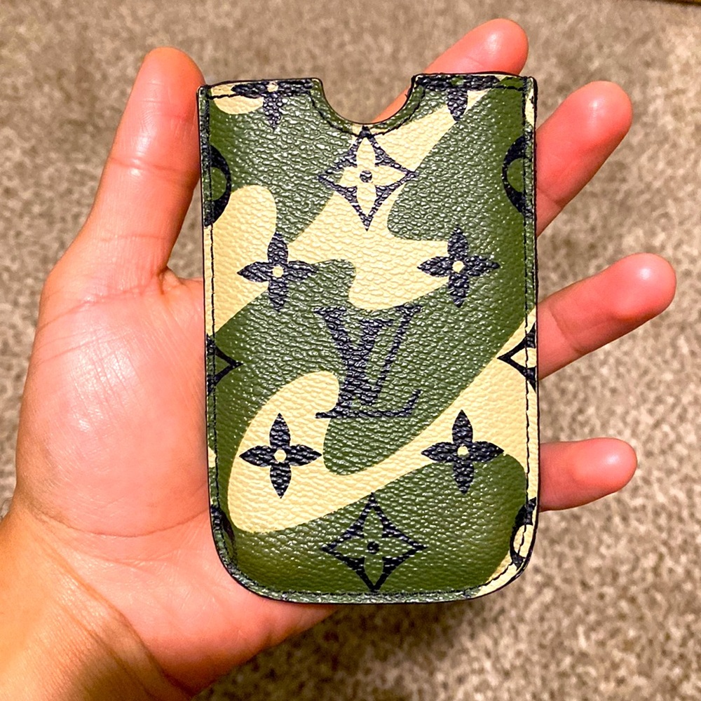 Louis Vuitton Murakami Card Holder/Case